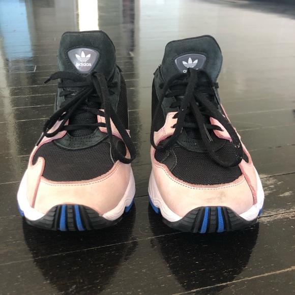 ✨HARD TO FIND✨ Adidas FALCONS - Picture 6 of 8